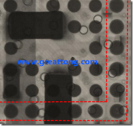 BGA锡球尺寸小于0.4mm，采用降低BGA内围袭球的锡膏量所得到X-Ray，稍微留意一下可以发现最外圈的锡量(圆的直径)比其他内围的锡球上的锡量来得多一点点。也就是外圈的黑色圆形直径比内圈的圆形来得大一点点。