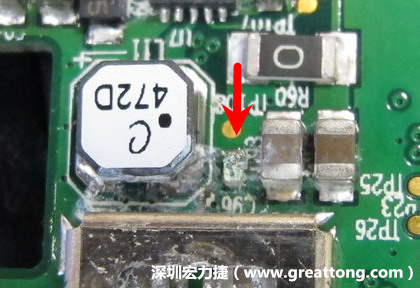 电路板疑似腐蚀氧化,怀疑电流异常过热造成
