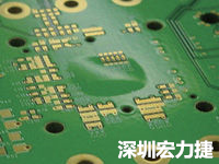 散热差可能导致PCB阻焊层的剥离。