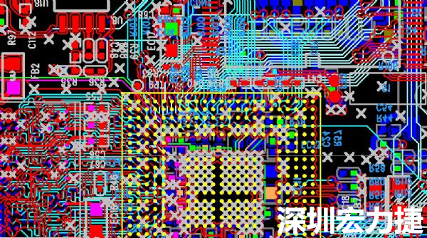 使用HDI布线辅助设计工具，可加速设计方案线路布设，同时可在生产前先利用软件模拟找出设计问题。