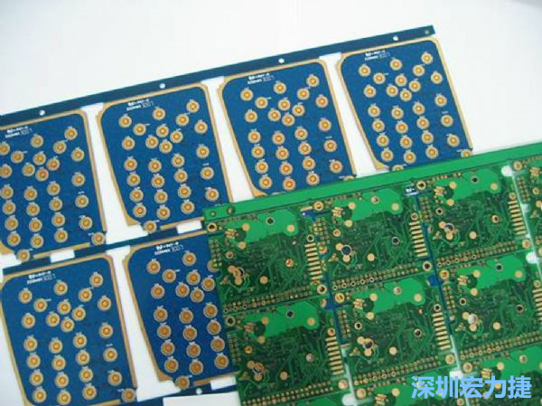 PBC与HDI等硬质载板因应不同构型的结构组装需求，能做的弹性设计有限，必须搭配FPC软板进行整合设计。