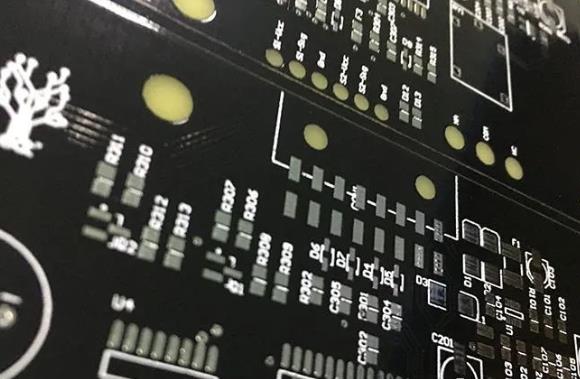 PCB打样蚀刻工艺注意事项
