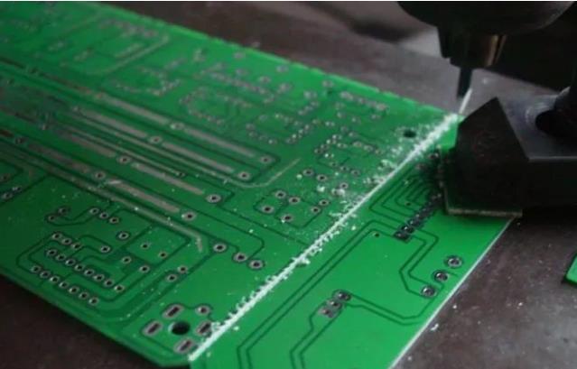 PCB工艺边的作用、制作方式及设计要求